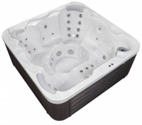 Гидромассажный spa-бассейн Wellis Holiday Let Spa